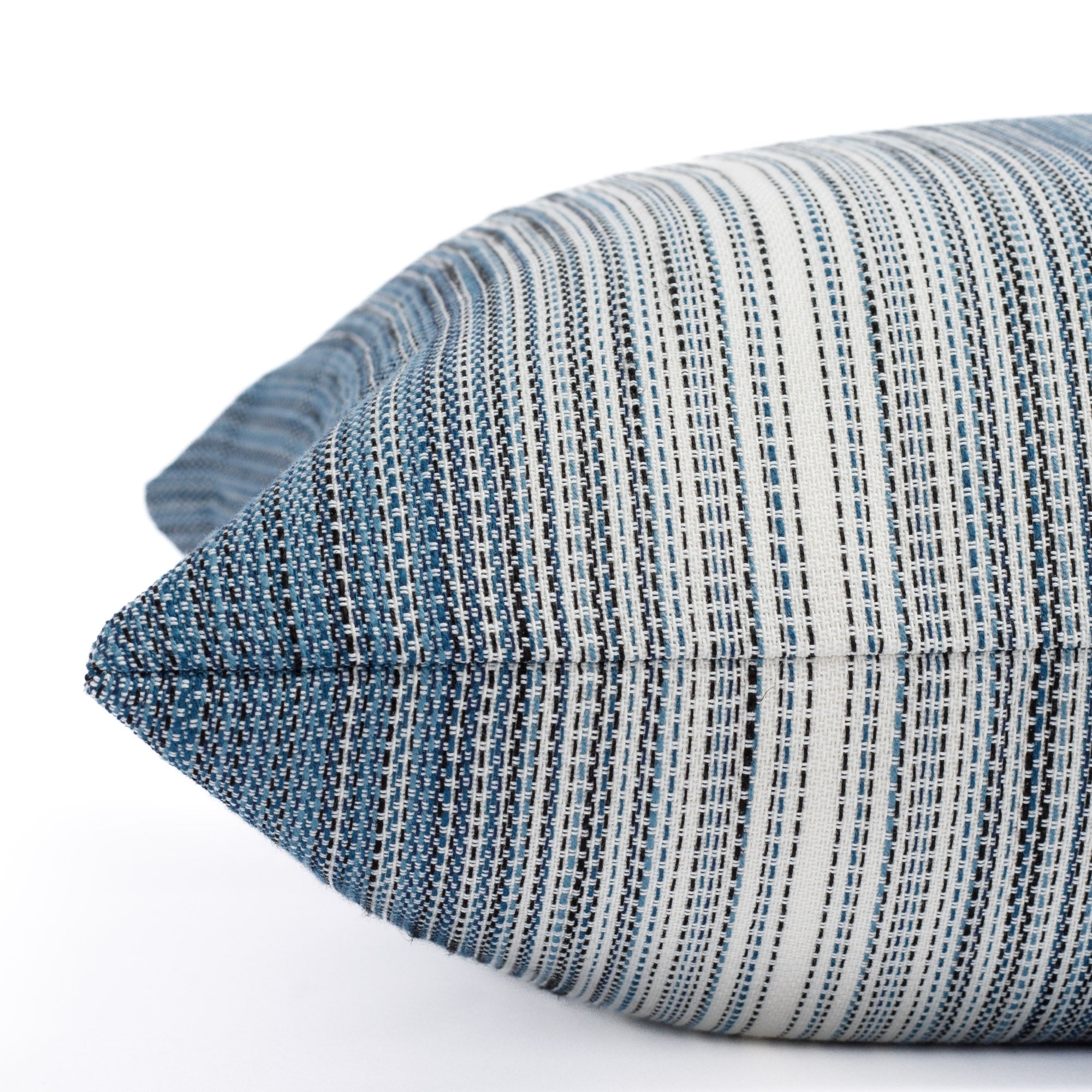 a blue and white striped outdoor: close up side view