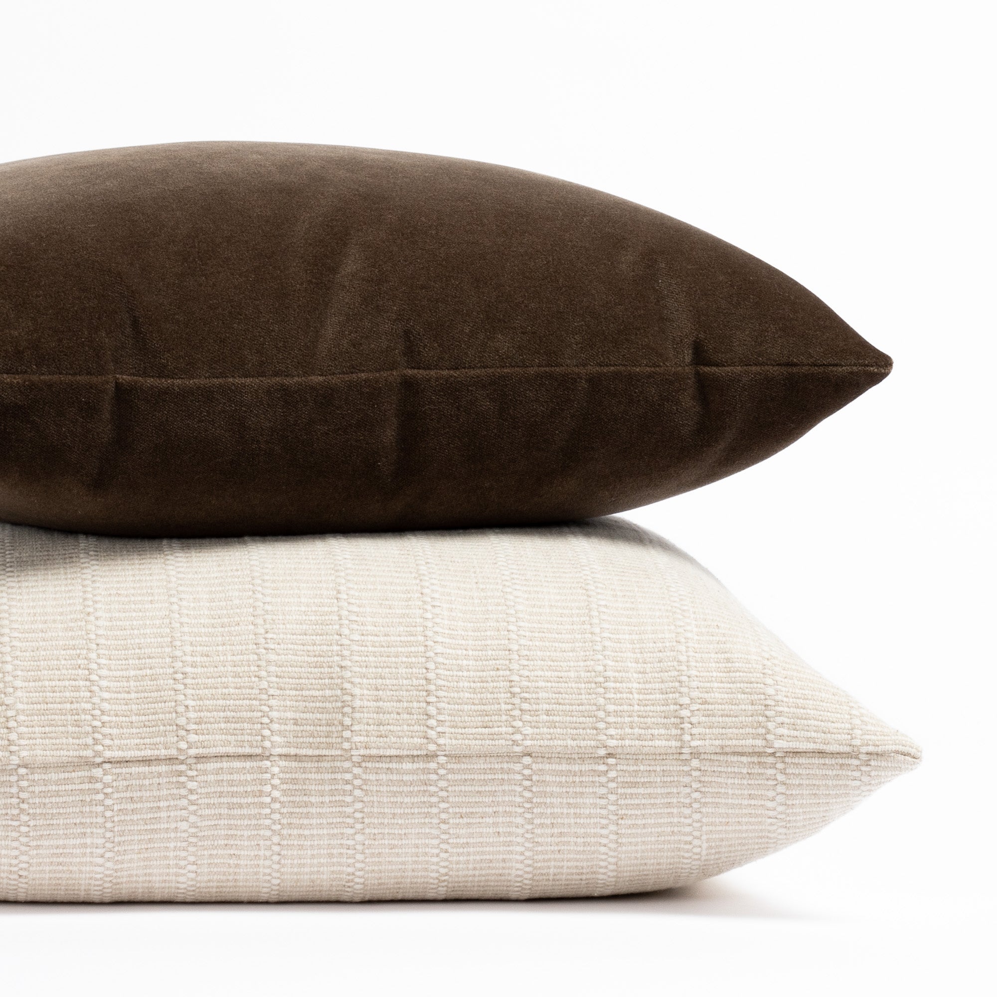 Modern Throw pillows from Tonic Living