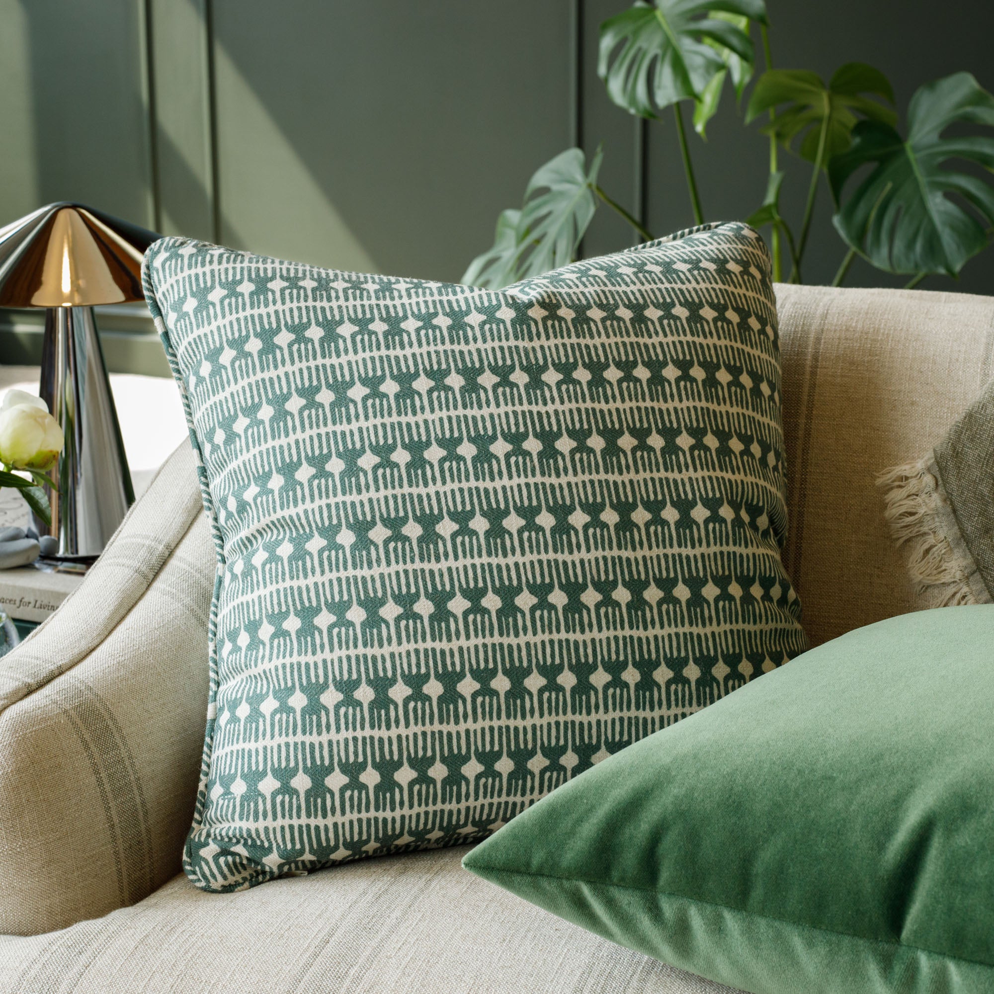 Meadow 20x20 Pillow, Emerald – Tonic Living