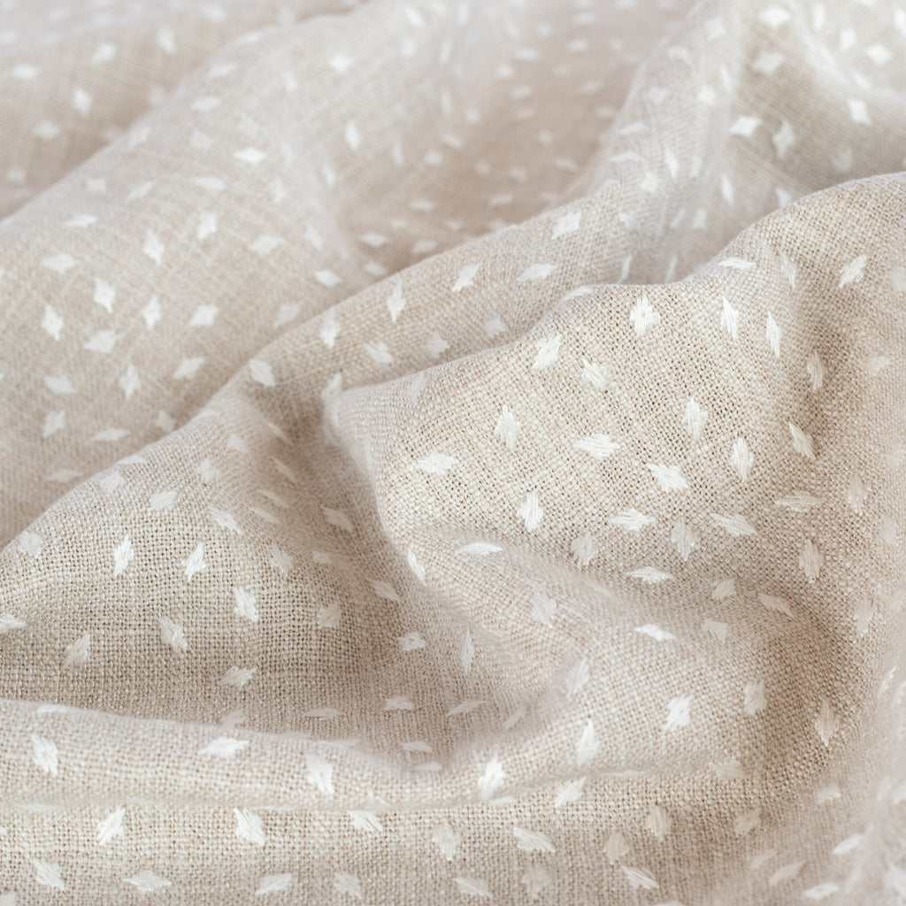 Masie Pearl, a sandy beige home decor fabric with a scattering of embroidered ivory flecks : view 2
