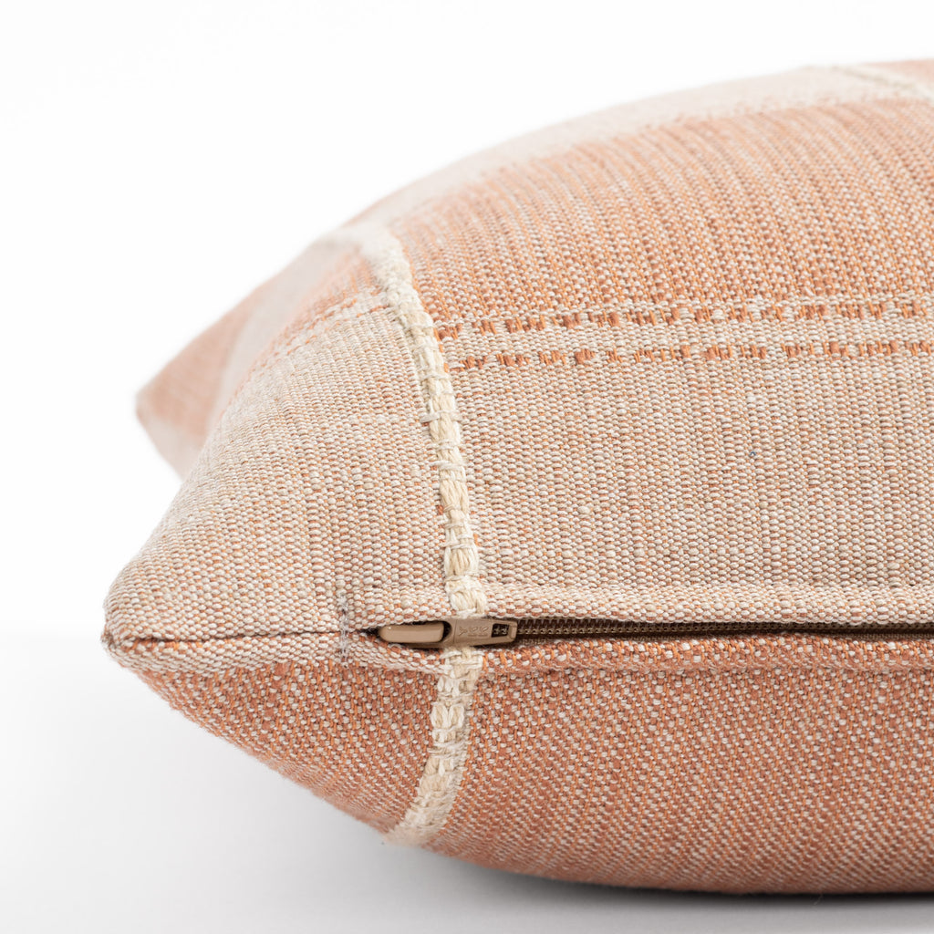 a pink orange patchwork inspired throw pillow : close up zipper detail